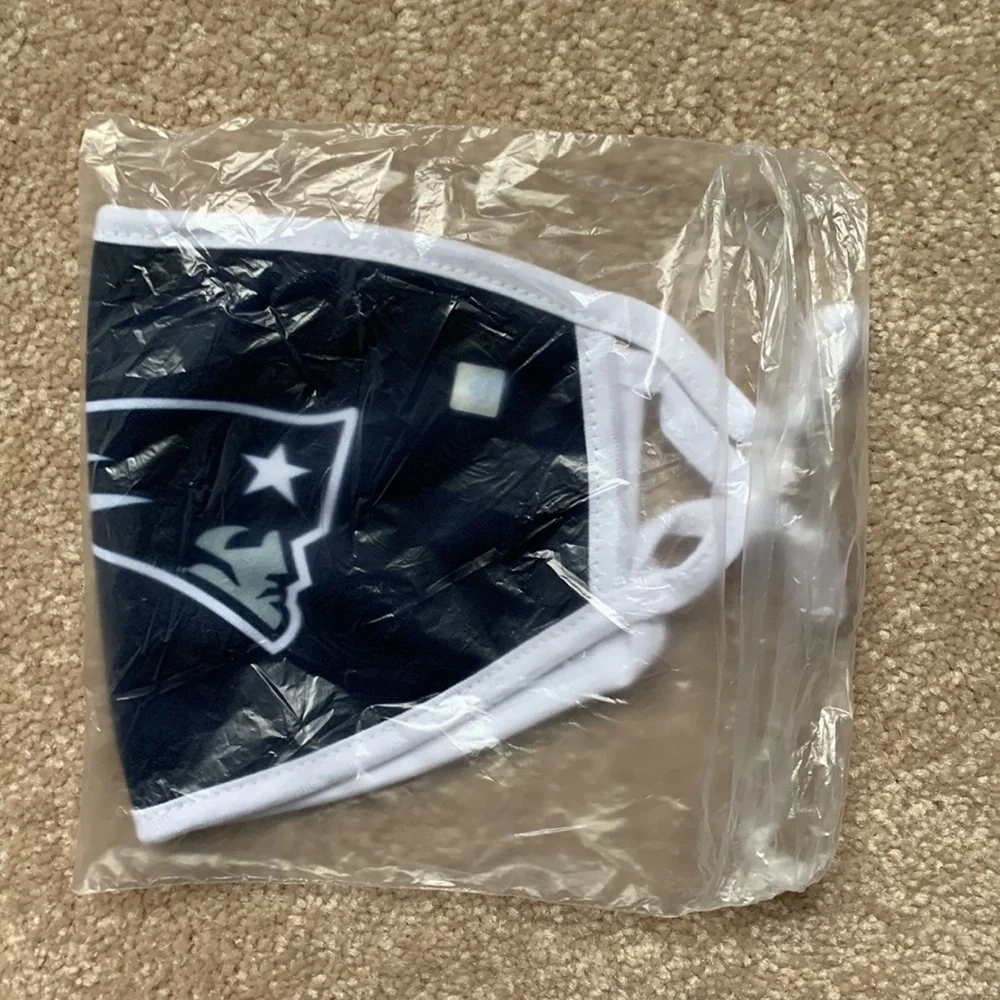 Authentic New England Patriots NFL Adjustable Face Mask